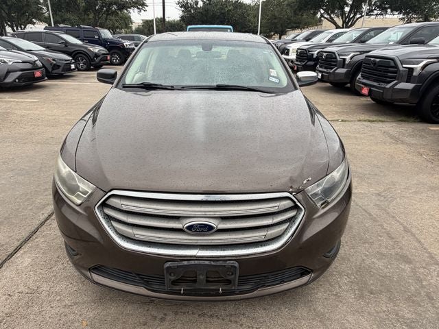 2015 Ford Taurus SE