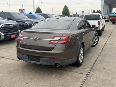 2015 Ford Taurus SE