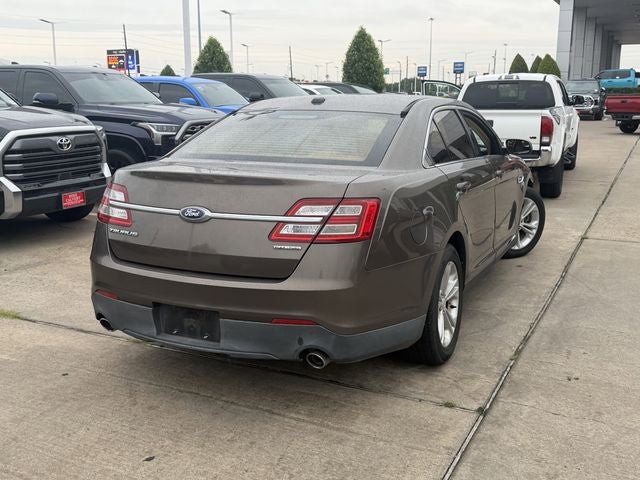 2015 Ford Taurus SE