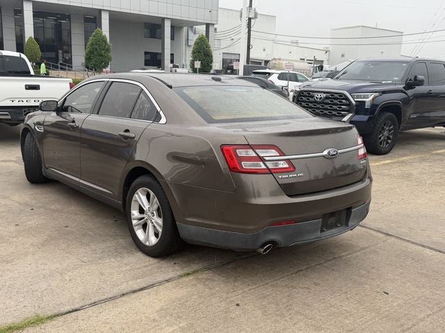 2015 Ford Taurus SE