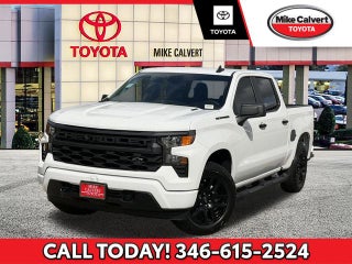 2025 Chevrolet Silverado Custom