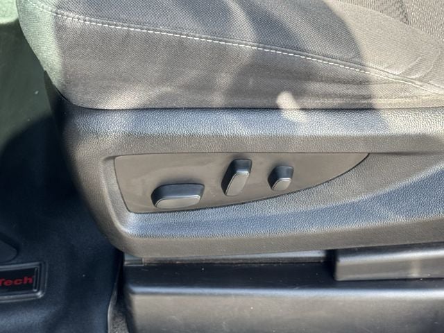 2018 Chevrolet Silverado LT LT1