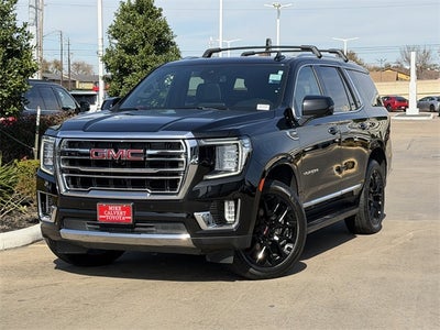 2023 GMC Yukon SLT