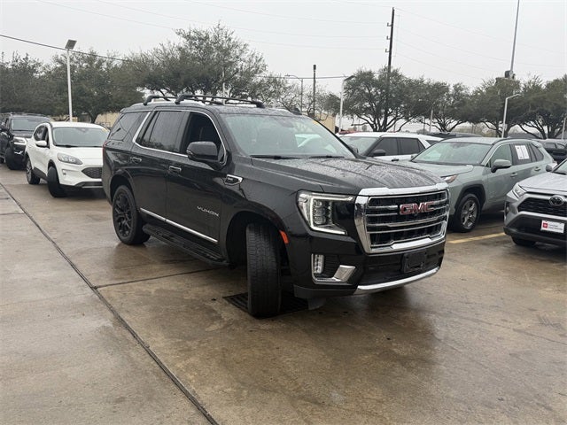 2023 GMC Yukon SLT