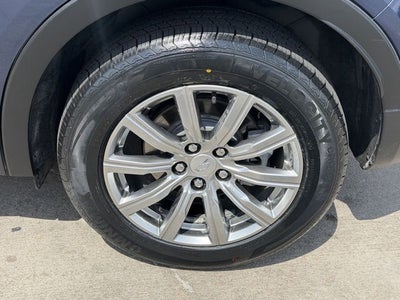 2022 Cadillac XT4 Premium Luxury