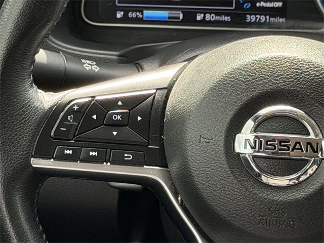 2022 Nissan Leaf SV