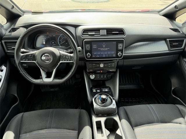 2022 Nissan Leaf SV