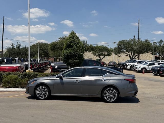 2023 Nissan Altima 2.5 SL
