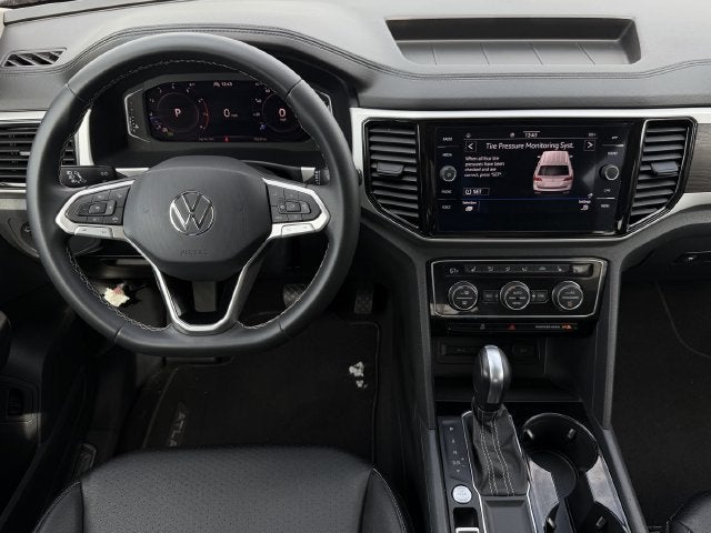 2023 Volkswagen Atlas 2.0T SE w/Technology