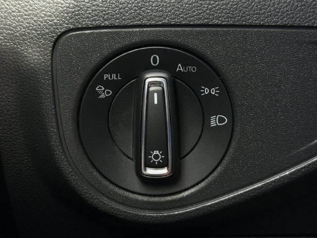 2023 Volkswagen Atlas 2.0T SE w/Technology