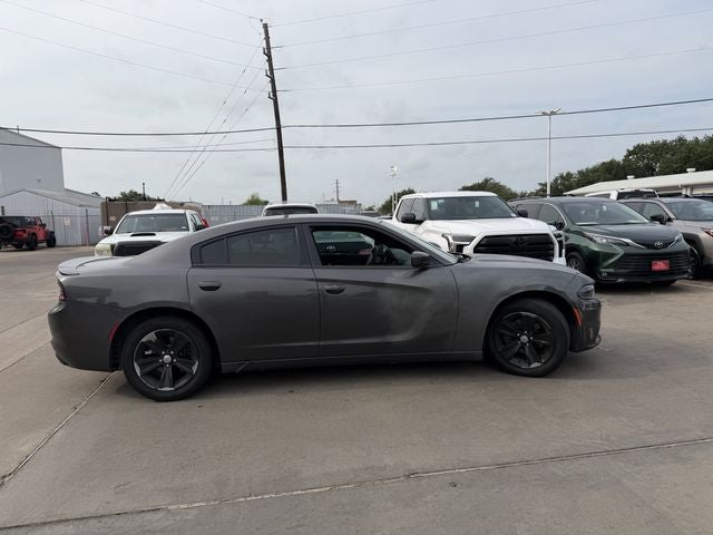 2016 Dodge Charger SE