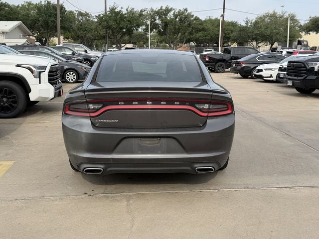 2016 Dodge Charger SE