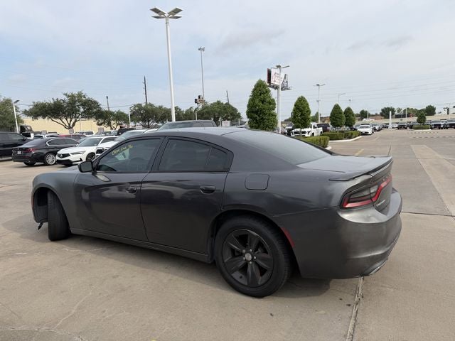 2016 Dodge Charger SE