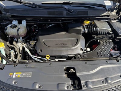 2023 Chrysler Voyager LX