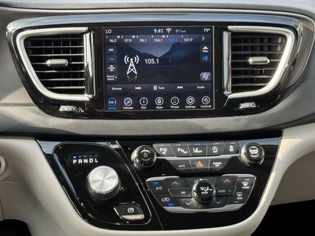2020 Chrysler Pacifica Touring L Plus