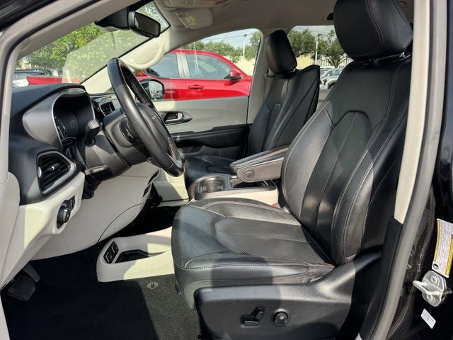 2020 Chrysler Pacifica Touring L Plus