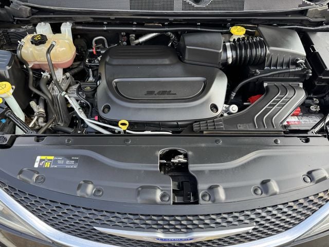 2020 Chrysler Pacifica Touring L Plus