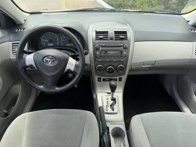 2011 Toyota COROLLA LE