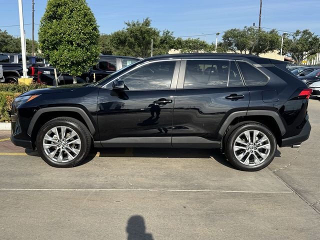 2023 Toyota RAV4 XLE Premium