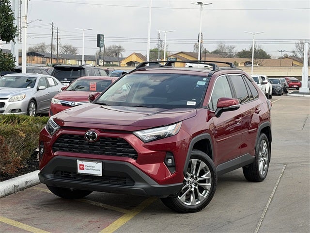2025 Toyota RAV4 XLE Premium