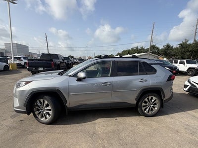 2021 Toyota RAV4 XLE Premium