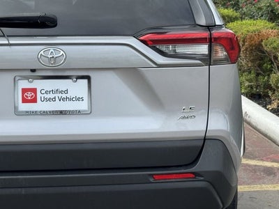 2022 Toyota RAV4 LE