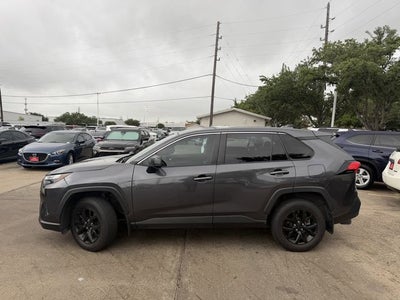 2023 Toyota RAV4 LE