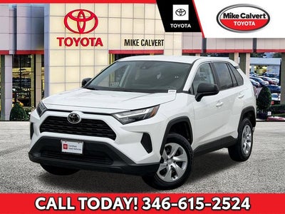 2025 Toyota RAV4 LE