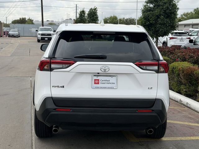 2025 Toyota RAV4 LE