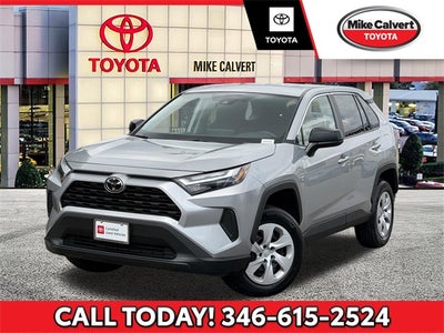 2024 Toyota RAV4 LE