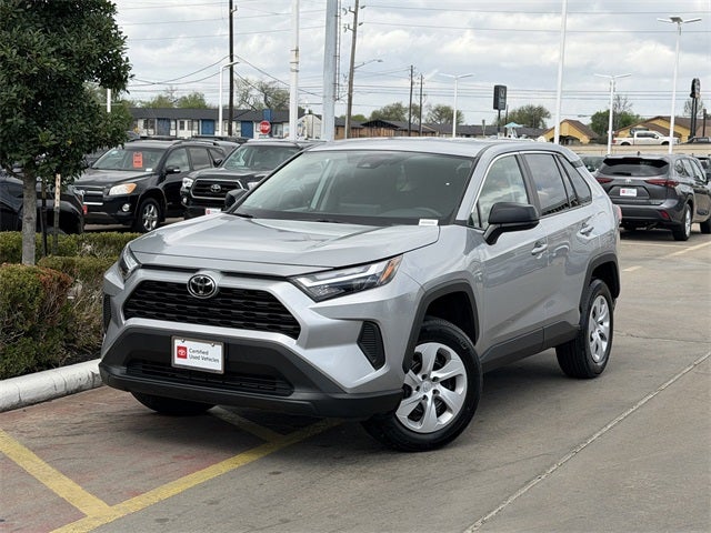 2024 Toyota RAV4 LE