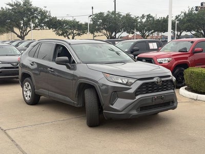 2021 Toyota RAV4 LE