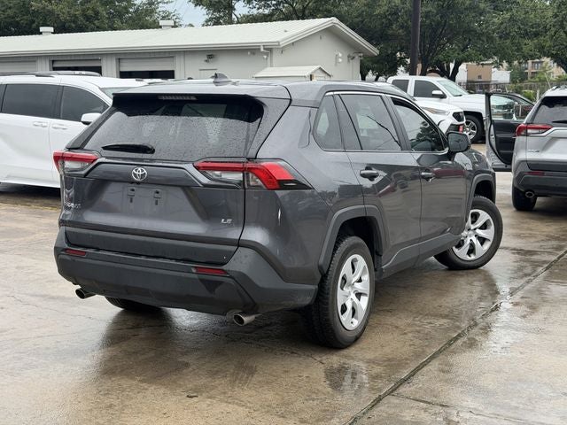 2025 Toyota RAV4 LE