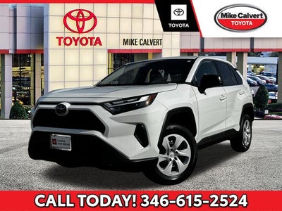 2024 Toyota RAV4 LE