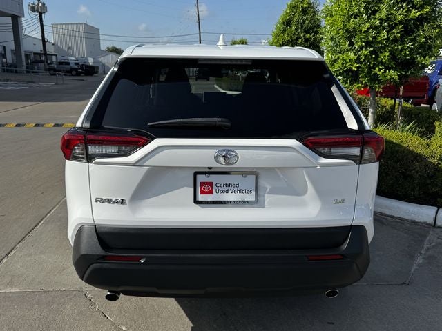 2024 Toyota RAV4 LE