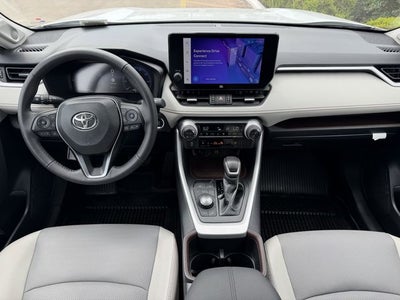2025 Toyota RAV4 Limited