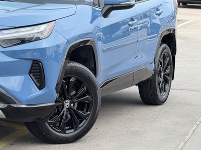 2024 Toyota RAV4 HYBRID SE