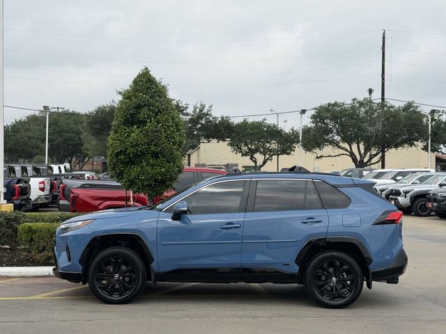 2024 Toyota RAV4 HYBRID SE