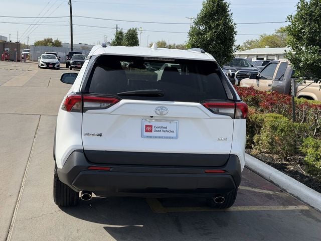 2024 Toyota RAV4 XLE