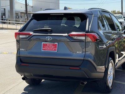 2020 Toyota RAV4 XLE
