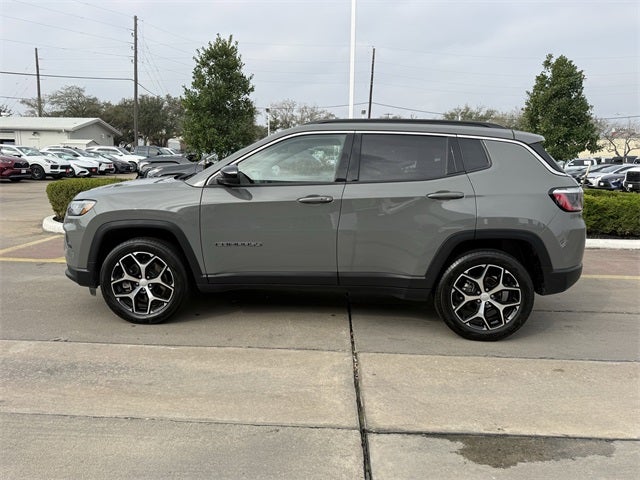2024 Jeep Compass Latitude