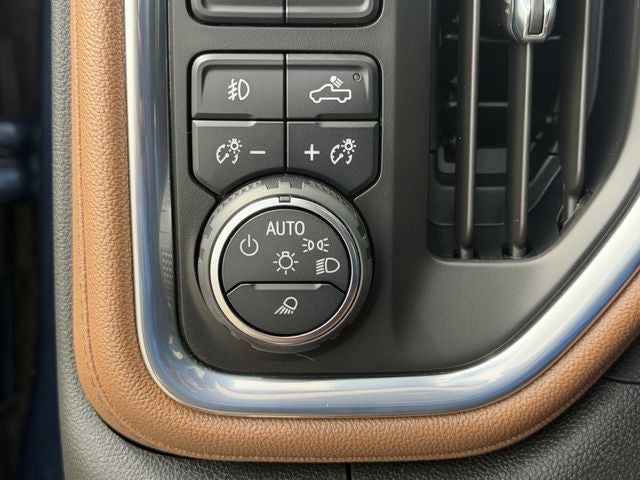 2022 Chevrolet Silverado LTD High Country