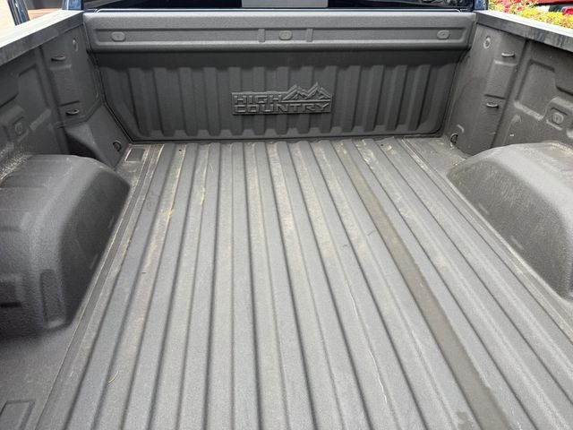 2022 Chevrolet Silverado LTD High Country