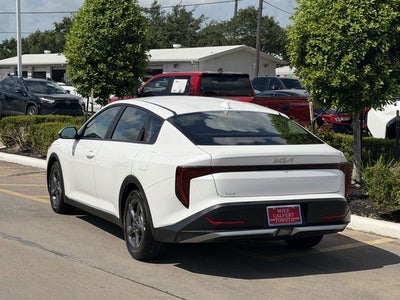 2025 Kia K4 LXS