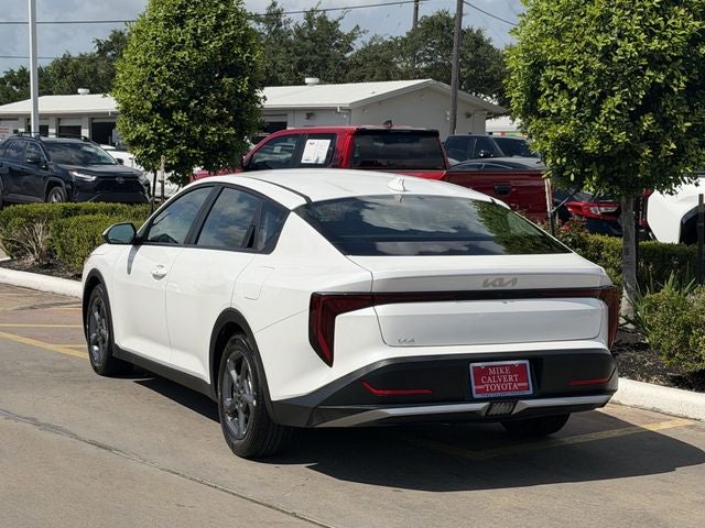 2025 Kia K4 LXS