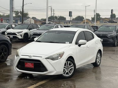 2016 Scion SCION iA Base