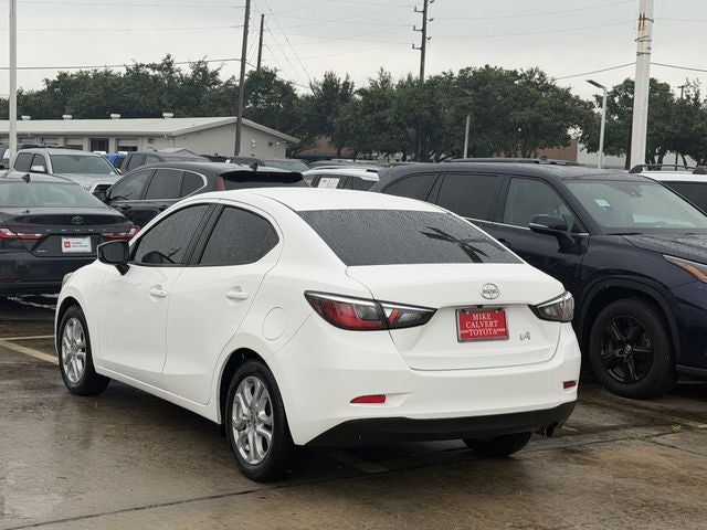 2016 Scion SCION iA Base