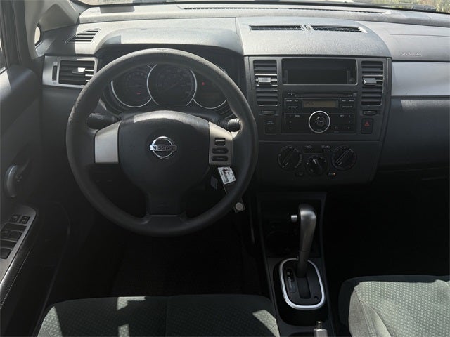 2011 Nissan Versa 1.8 S