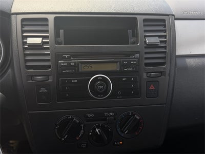 2011 Nissan Versa 1.8 S