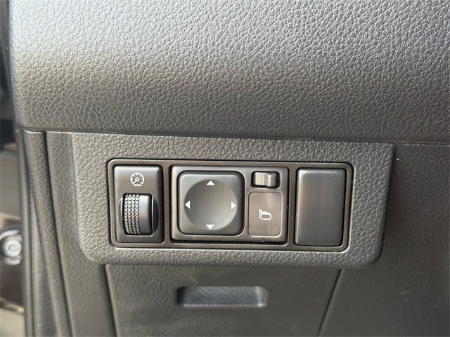 2011 Nissan Versa 1.8 S